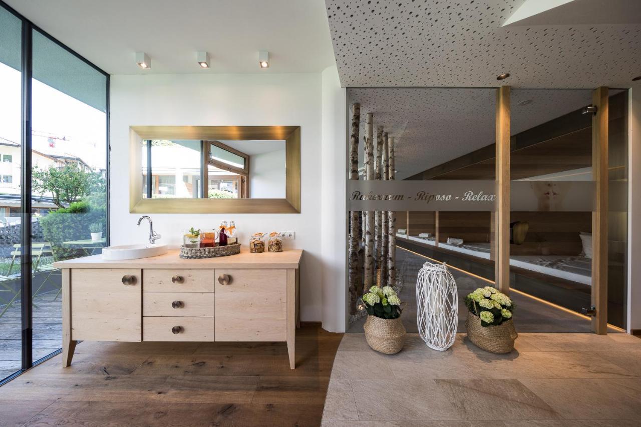 Boutique Zum Rosenbaum Hotel 4*