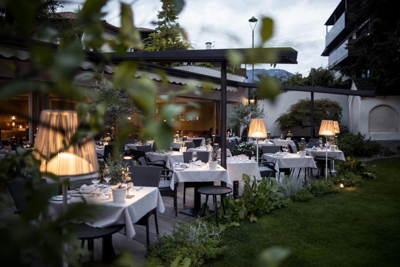 Hotel Boutique Zum Rosenbaum 4*
