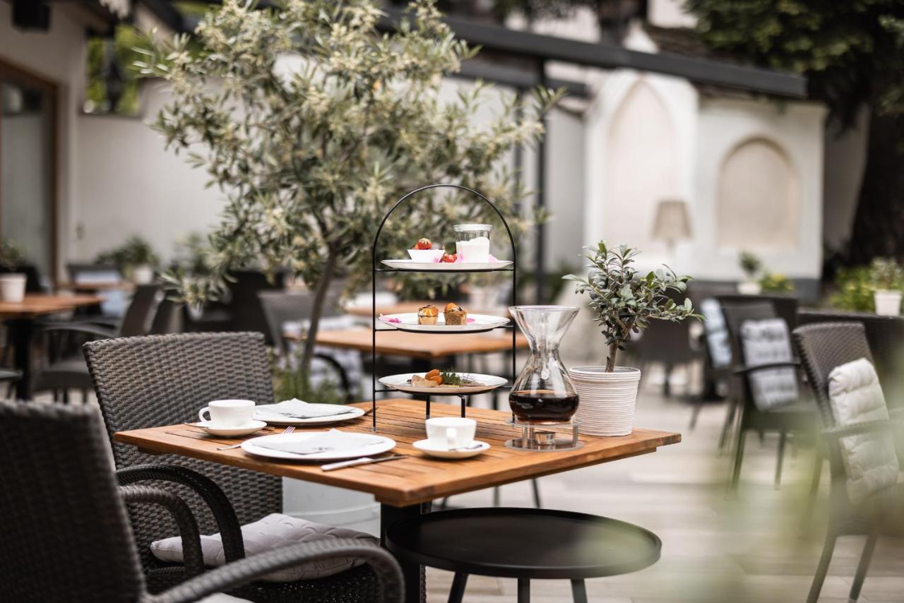 Boutique Zum Rosenbaum Hotel Nalles