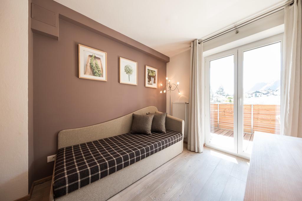 Boutique Zum Rosenbaum Hotel Nals